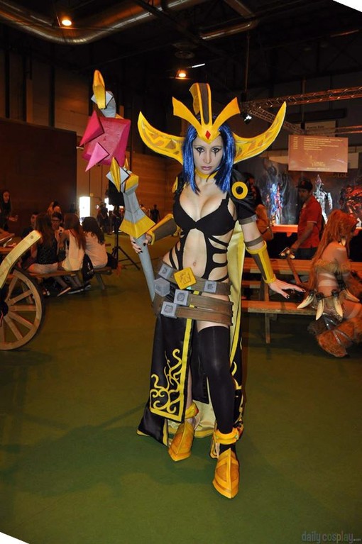 mistletoe leblanc cosplay alt