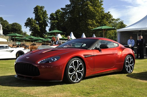 aston martin v12 vantage zagato alt