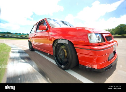 vauxhall nova red alt