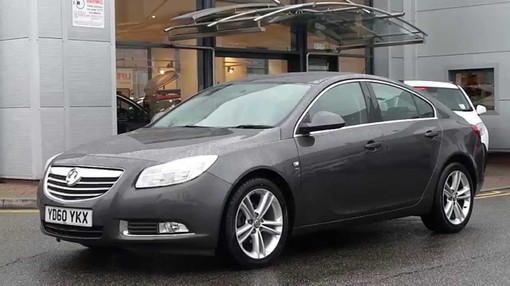 grey vauxhall insignia alt