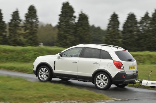 vauxhall antara towing capacity alt