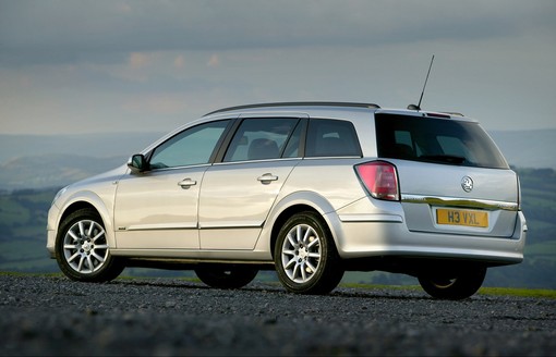 vauxhall astra estate 2005 alt