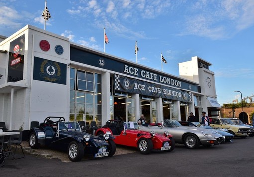 what borough is vauxhall in alt