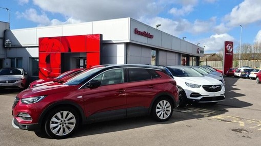 vauxhall newport evans halshaw alt