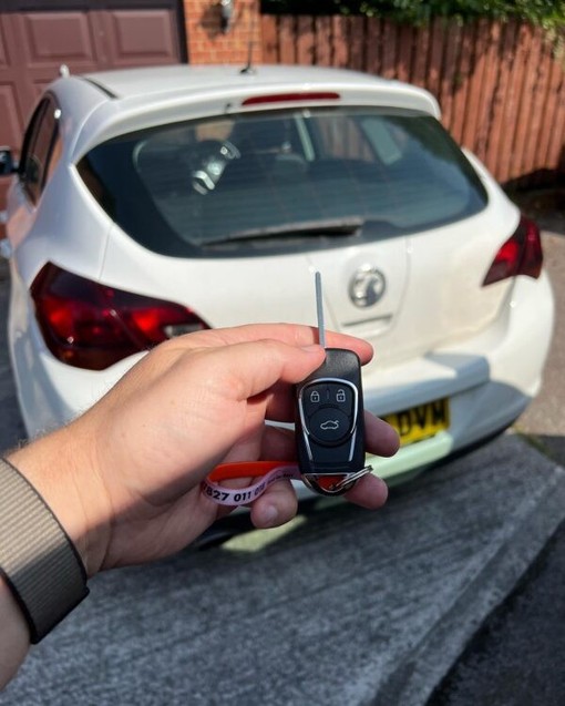 vauxhall car key replacement alt