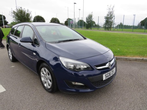 vauxhall astra 1.6 specs alt