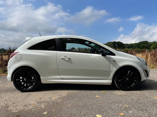 vauxhall corsa 1.2 i 16v alt