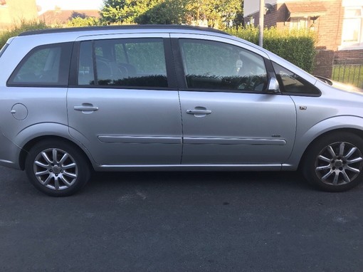 vauxhall zafira silver alt