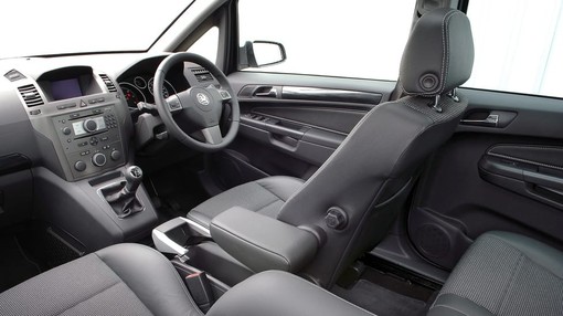 vauxhall zafira interior alt