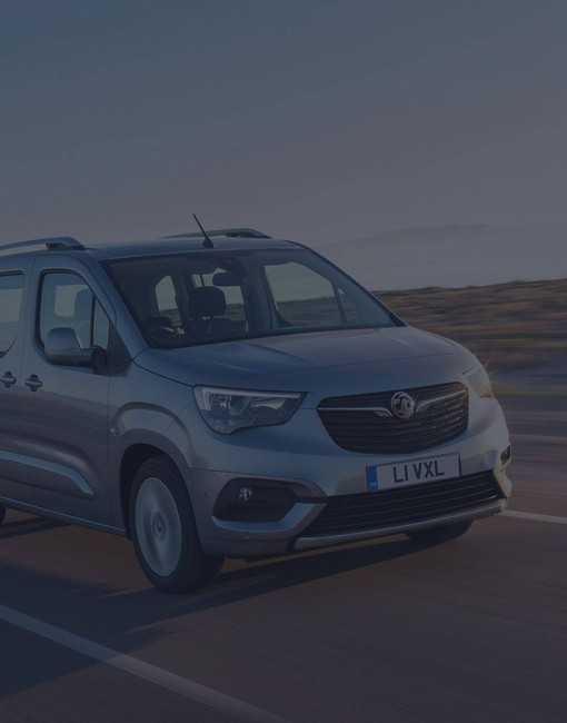 car hire vauxhall alt