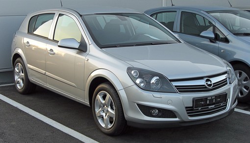 vauxhall astra types alt