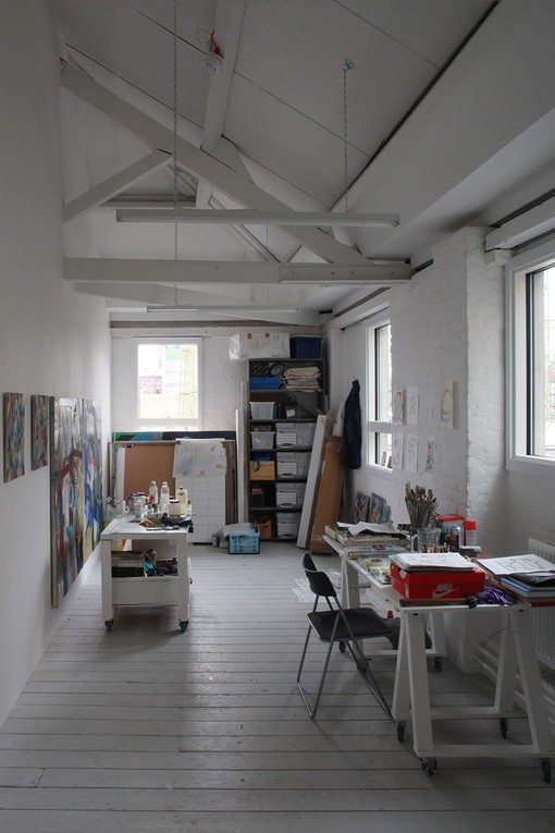 living in vauxhall london alt